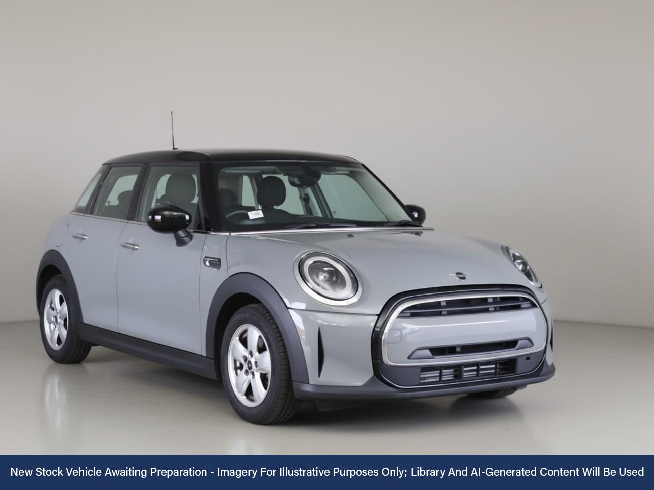 Used MINI Hatch 2022 for sale - 76480994: Photo 1