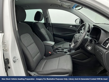 Used Hyundai TUCSON 2018 for sale - 77620707: Photo