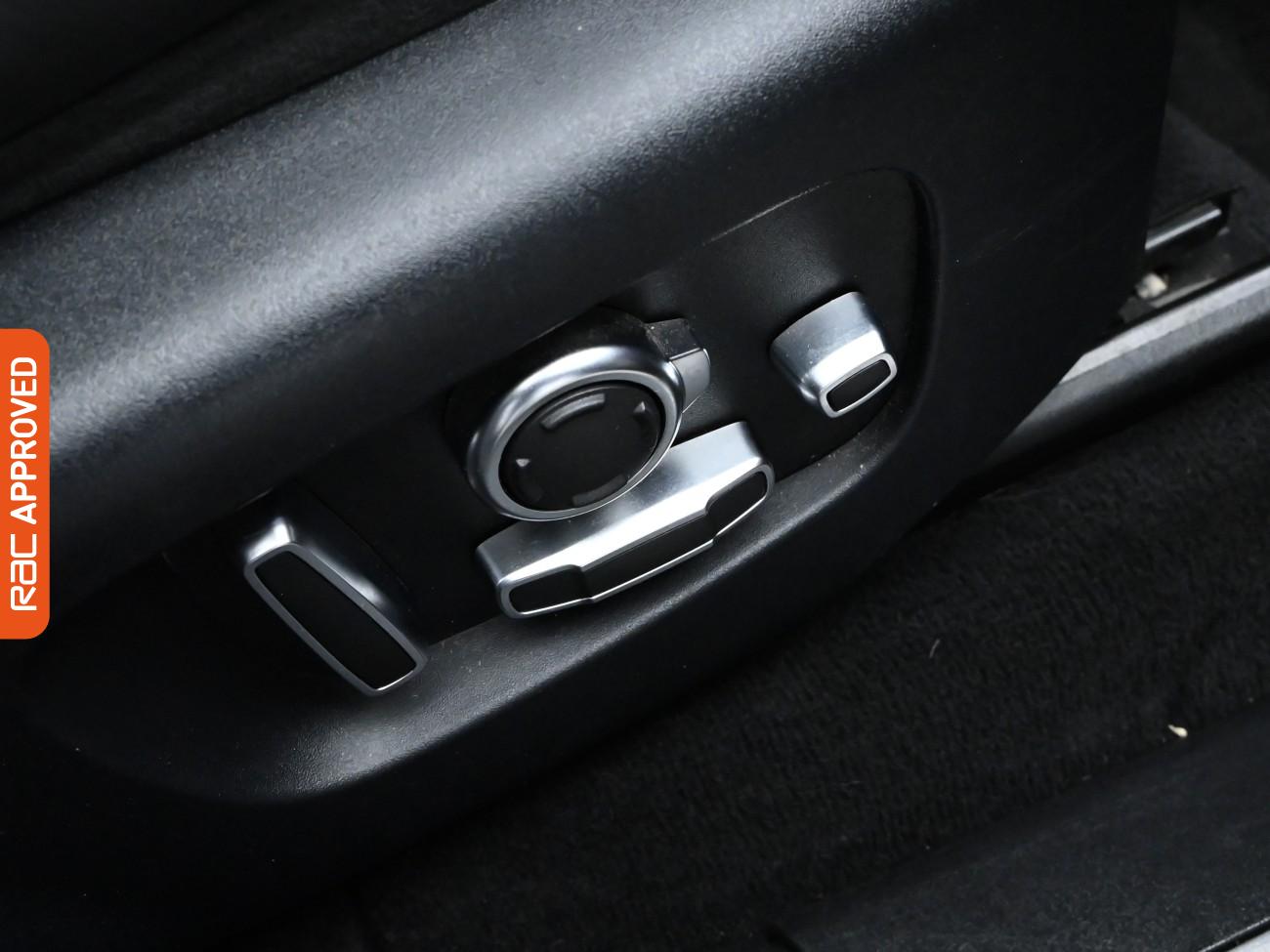 Used Land Rover Range Rover Velar 2020 for sale - 76649374: Photo 17