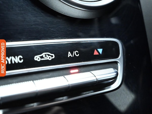 Used Mercedes-Benz C Class 2014 for sale - 76102201: Photo 16
