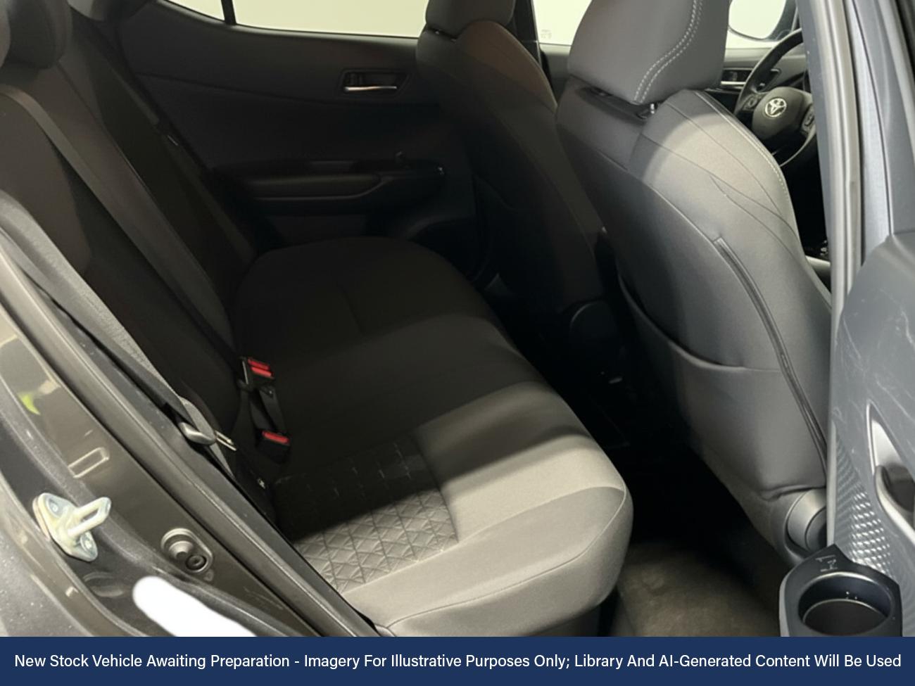 Used Toyota C-HR 2020 for sale - 76827951: Photo 4