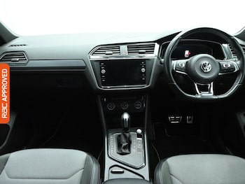 Used Volkswagen Tiguan 2020 for sale - 77703417: Photo