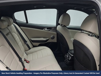 Used Kia Stinger 2018 for sale - 79066862: Photo