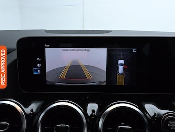 Used Mercedes-Benz GLA 2021 for sale - 76495386: Photo