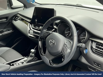 Used Toyota C-HR 2022 for sale - 76641824: Photo