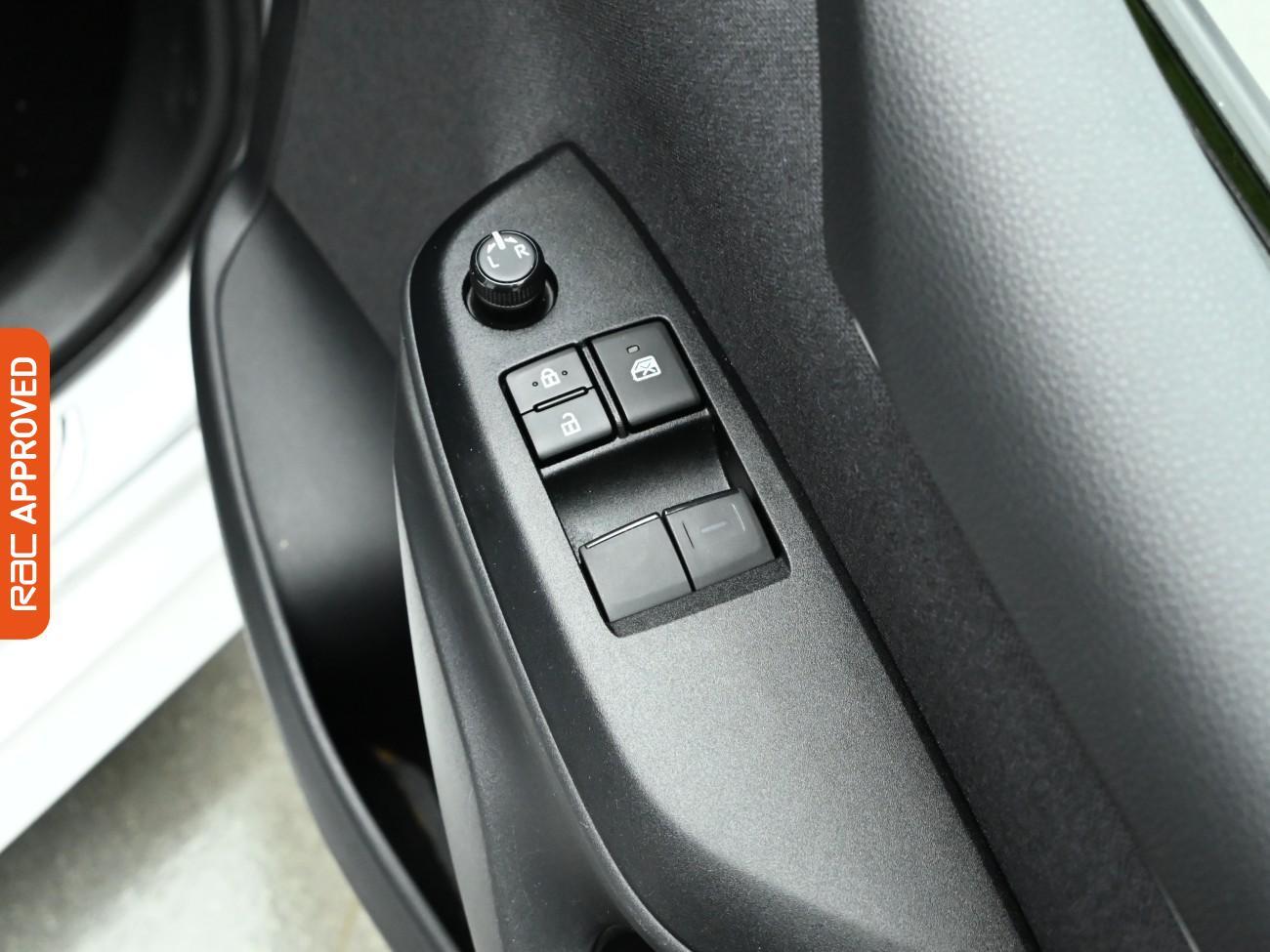 Used Toyota Yaris 2023 for sale - 76767740: Photo 22