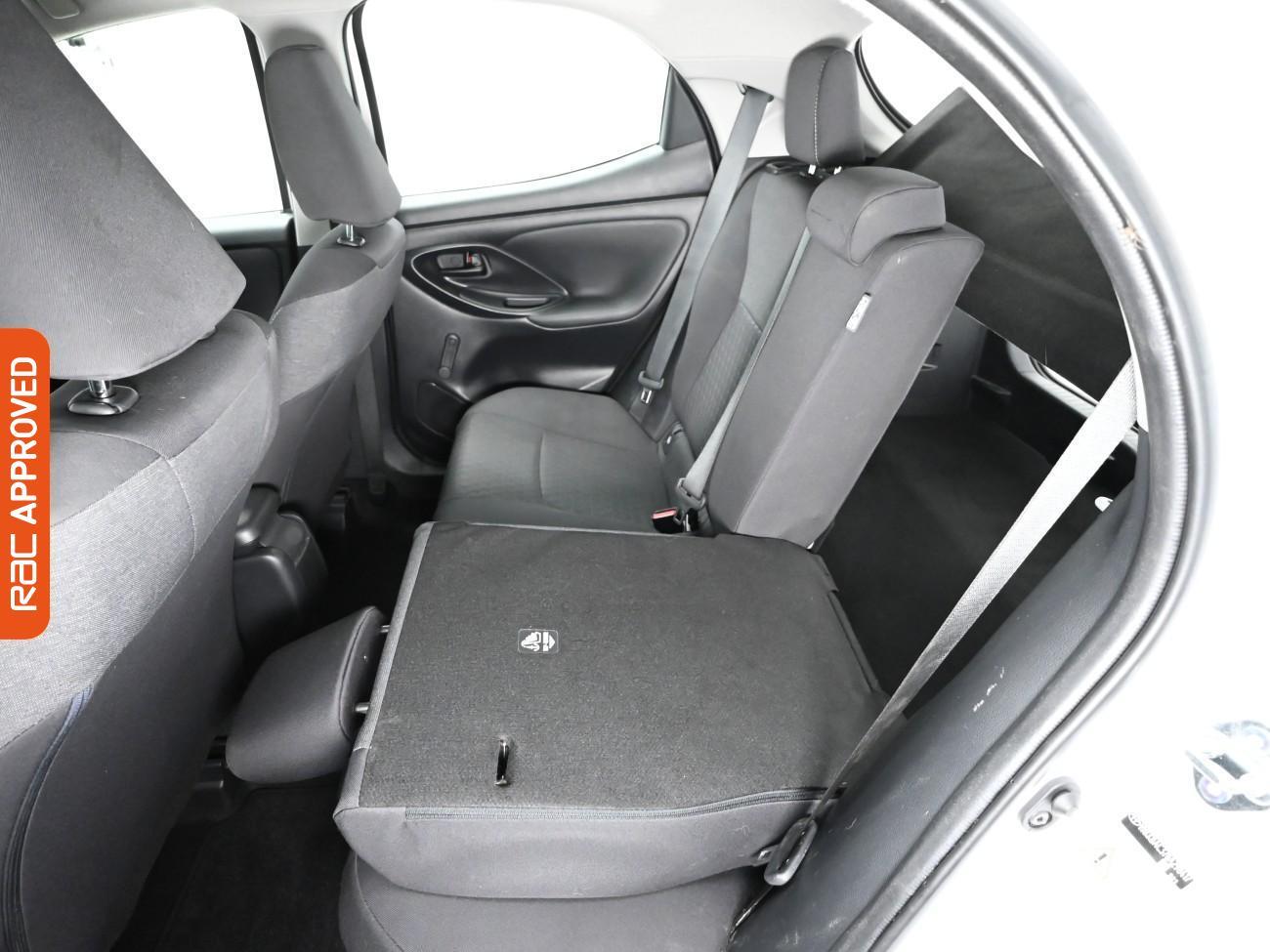 Used Toyota Yaris 2023 for sale - 76767740: Photo 23