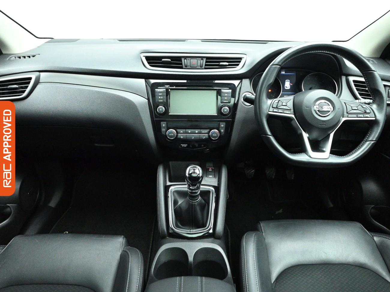 Used Nissan Qashqai 2019 for sale - 77692356: Photo 2