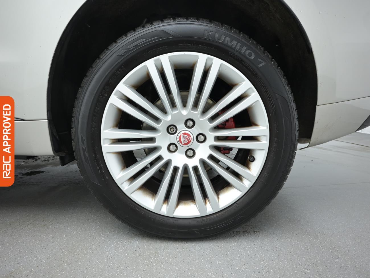 Used Jaguar F-Pace 2016 for sale - 76732533: Photo 14