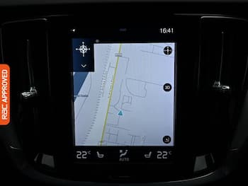 Used Volvo V60 2020 for sale - 79624082: Photo