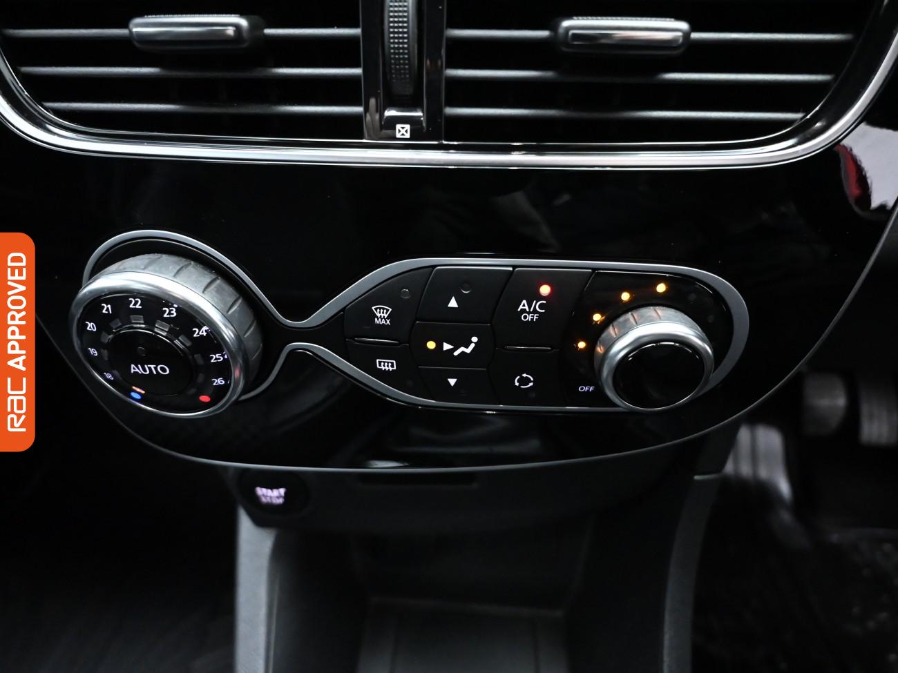 Used Renault Clio 2017 for sale - 76288224: Photo 17