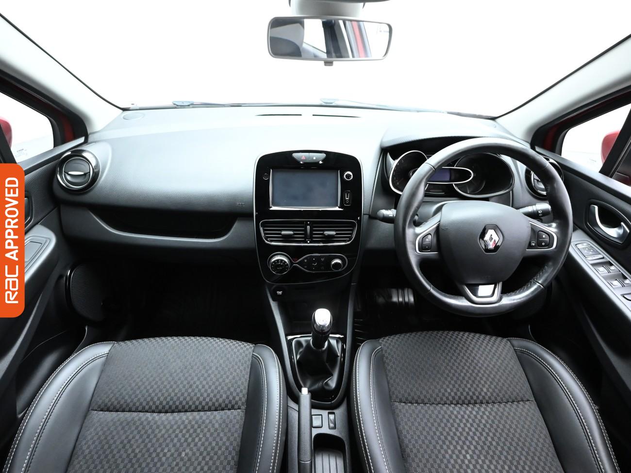 Used Renault Clio 2017 for sale - 76288224: Photo 2