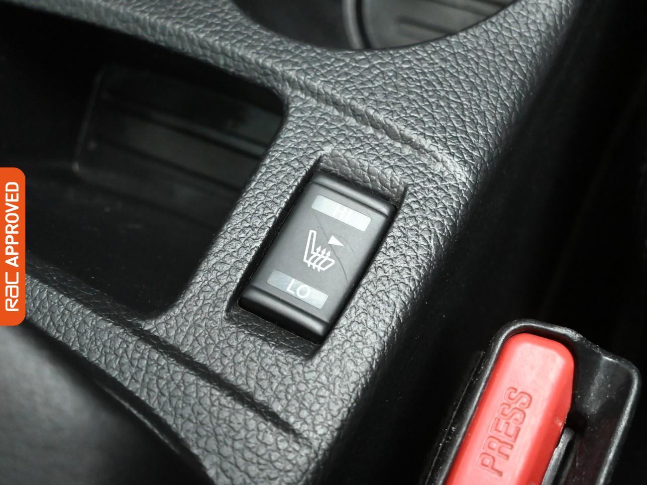 Used Nissan Qashqai 2017 for sale - 77147520: Photo 21