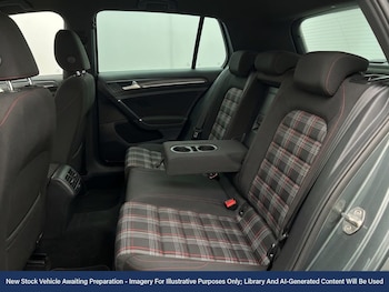 Used Volkswagen Golf 2017 for sale - 78534489: Photo