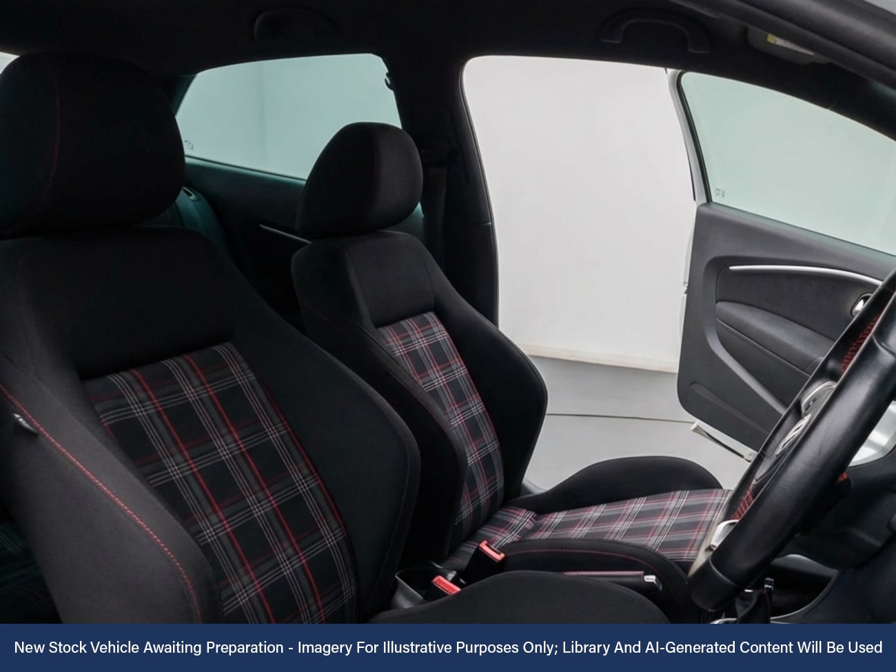 Used Volkswagen Polo 2017 for sale - 77759893: Photo 3