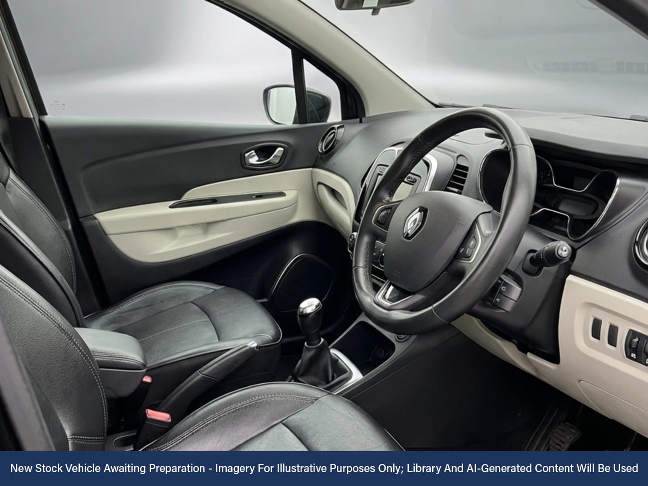 Used Renault Captur 2018 for sale - 77996567: Photo 3