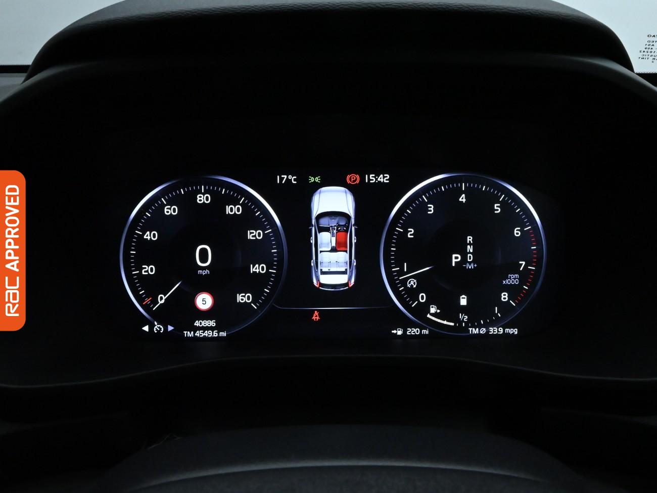 Used Volvo XC40 2020 for sale - 76047447: Photo 11