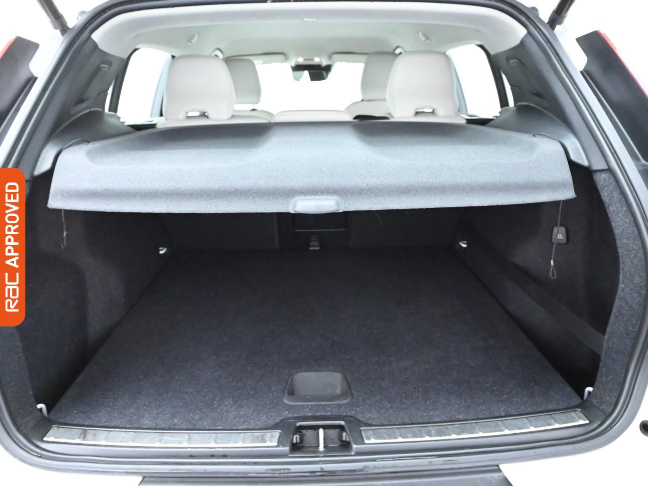 Used Volvo XC40 2020 for sale - 76047447: Photo 26