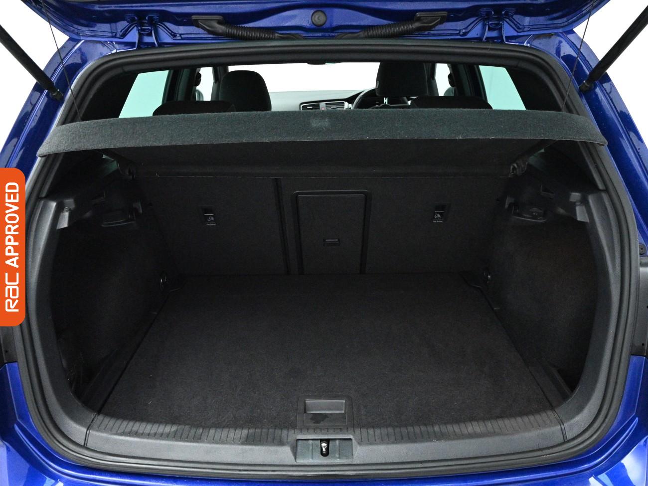 Used Volkswagen Golf 2020 for sale - 77676686: Photo 13