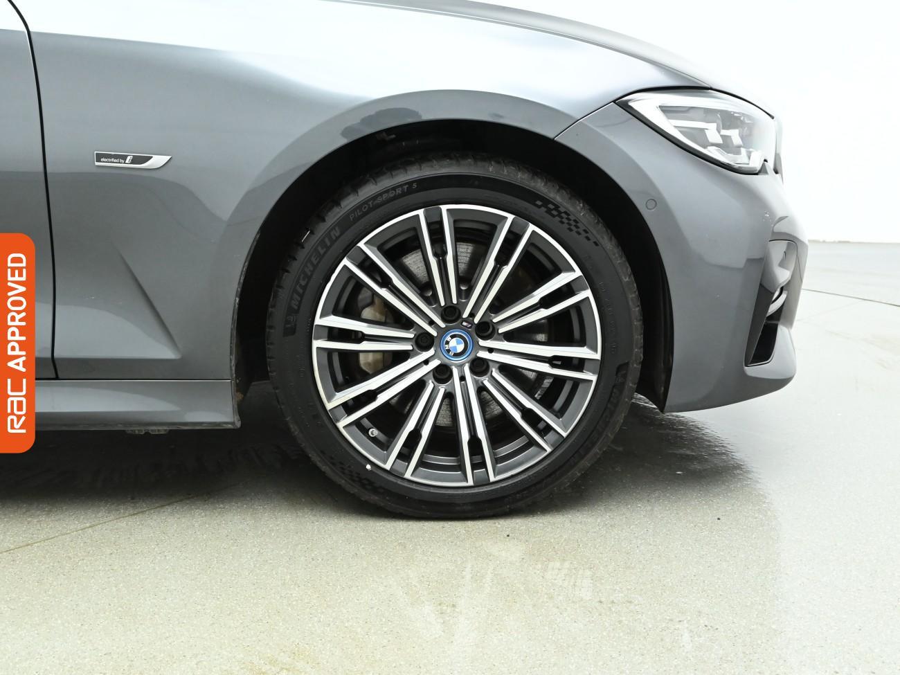 Used BMW 3 Series 2021 for sale - 77165847: Photo 32