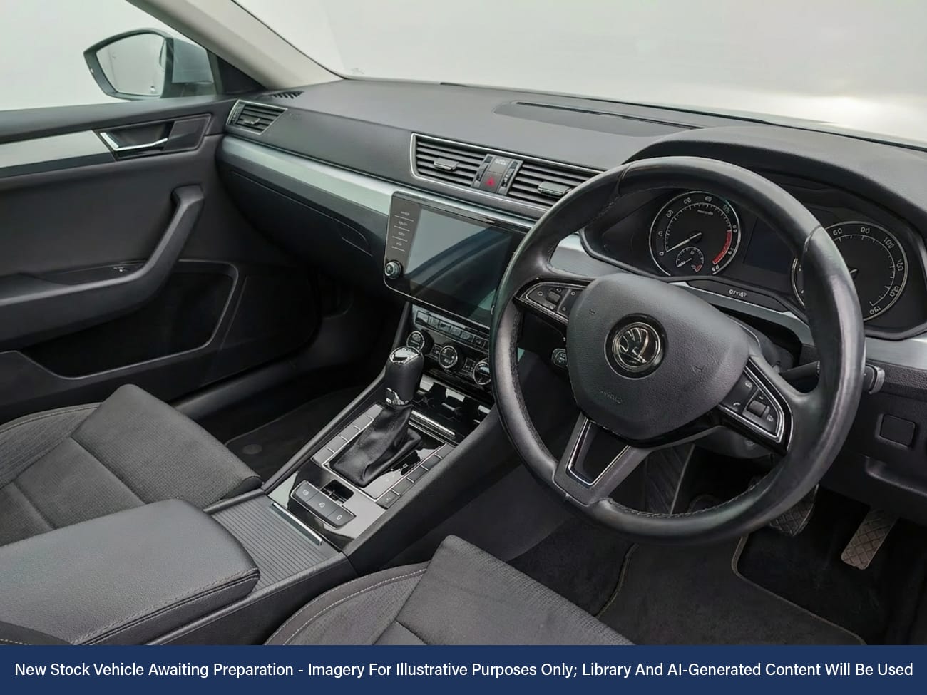 Used Skoda Superb 2018 for sale - 77963317: Photo 3