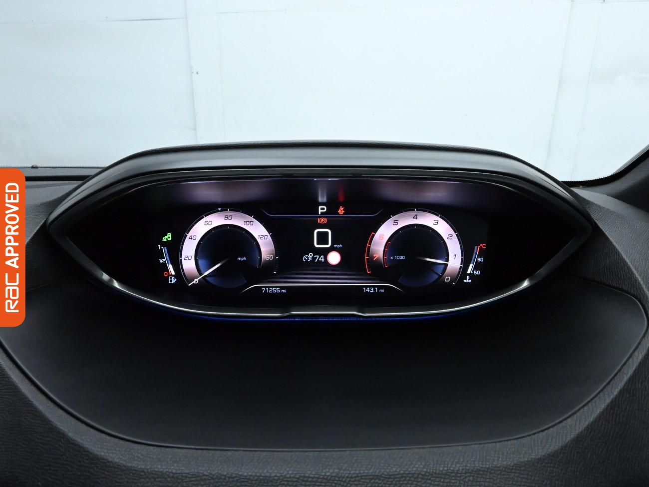 Used Peugeot 5008 2018 for sale - 76298684: Photo 11