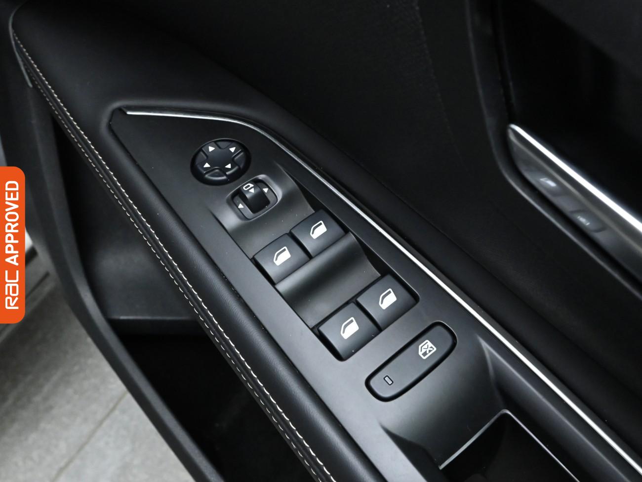 Used Peugeot 5008 2018 for sale - 76298684: Photo 35