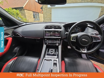Used Jaguar F-Pace 2017 for sale - 75555601: Photo