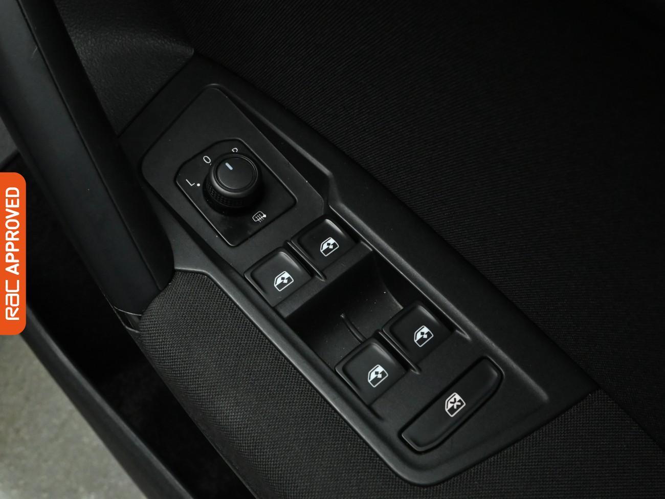 Used Volkswagen Tiguan 2022 for sale - 77236101: Photo 24