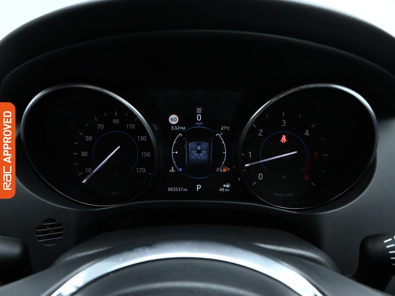 Used Jaguar F-Pace 2017 for sale - 76650556: Photo 11