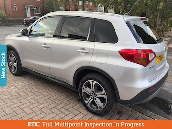 Used Suzuki Vitara 2017 for sale - 76142206: Photo 2