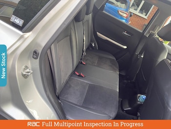 Used Suzuki Vitara 2017 for sale - 76142206: Photo 4