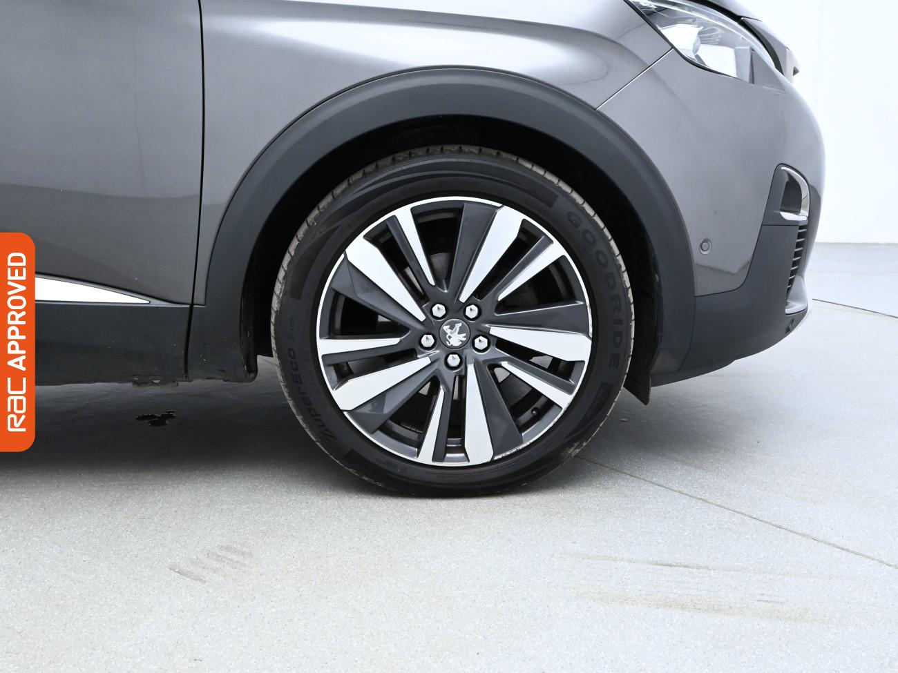 Used Peugeot 3008 2019 for sale - 76654200: Photo 30