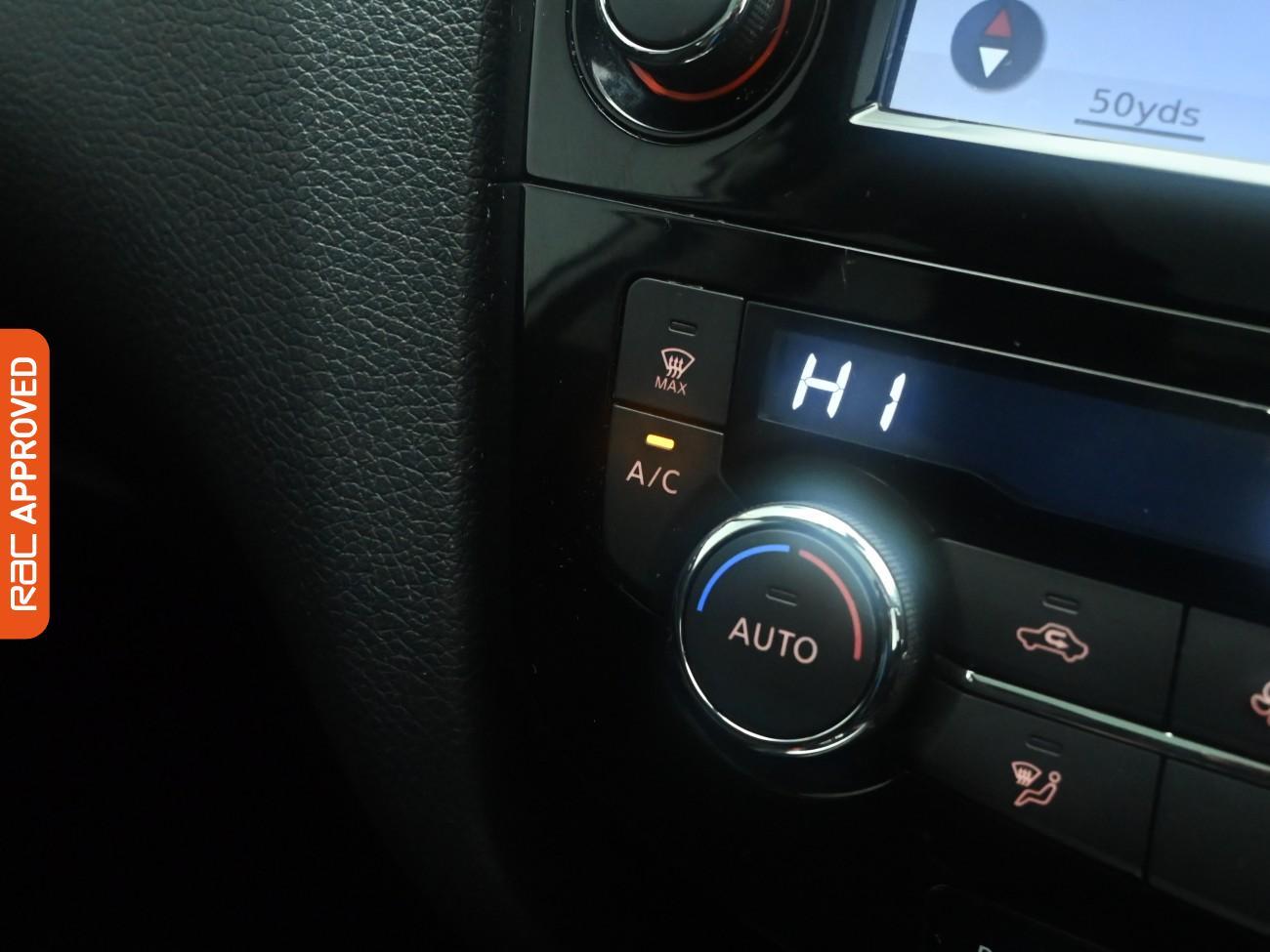 Used Nissan Qashqai 2015 for sale - 76919381: Photo 16