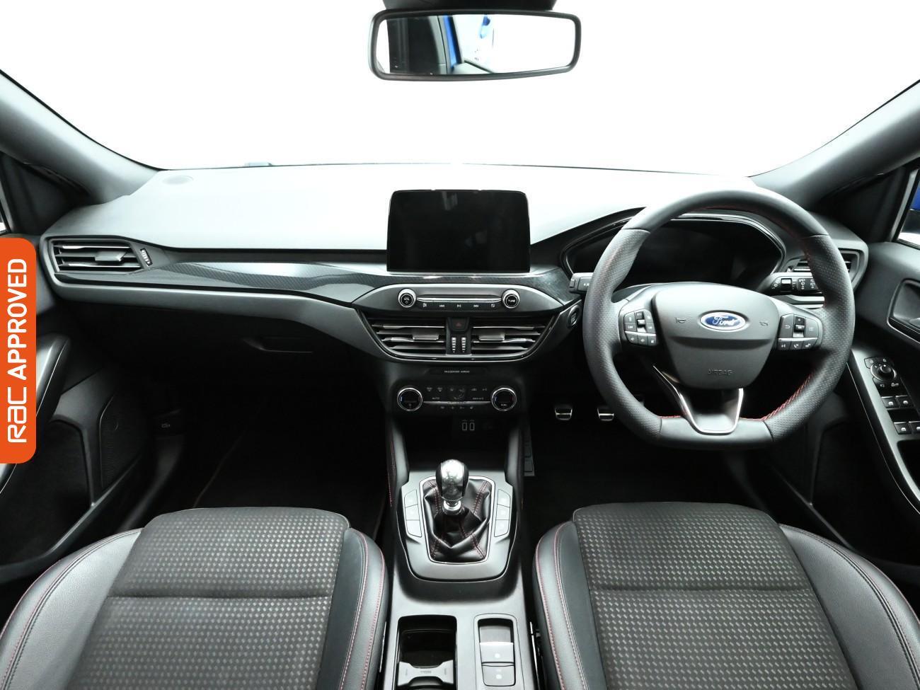 Used Ford Focus 2021 for sale - 76649095: Photo 2