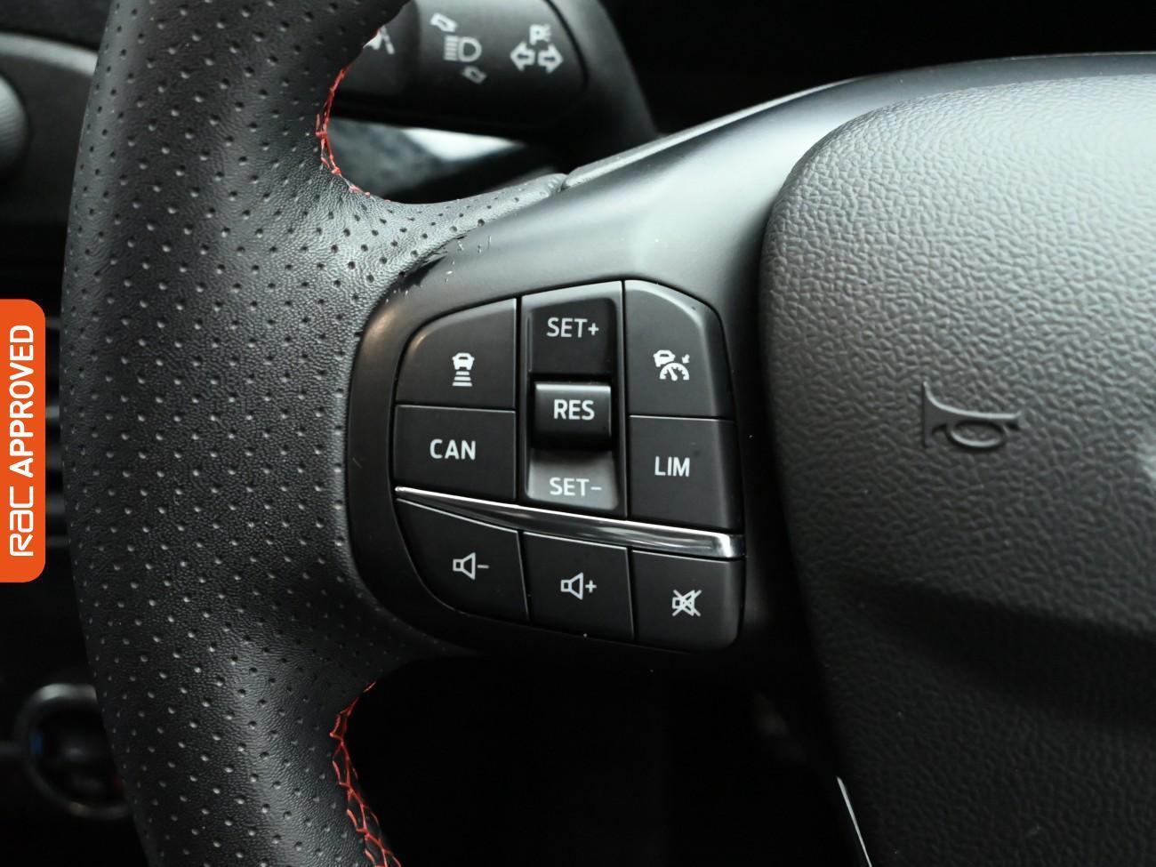 Used Ford Focus 2021 for sale - 76649095: Photo 24