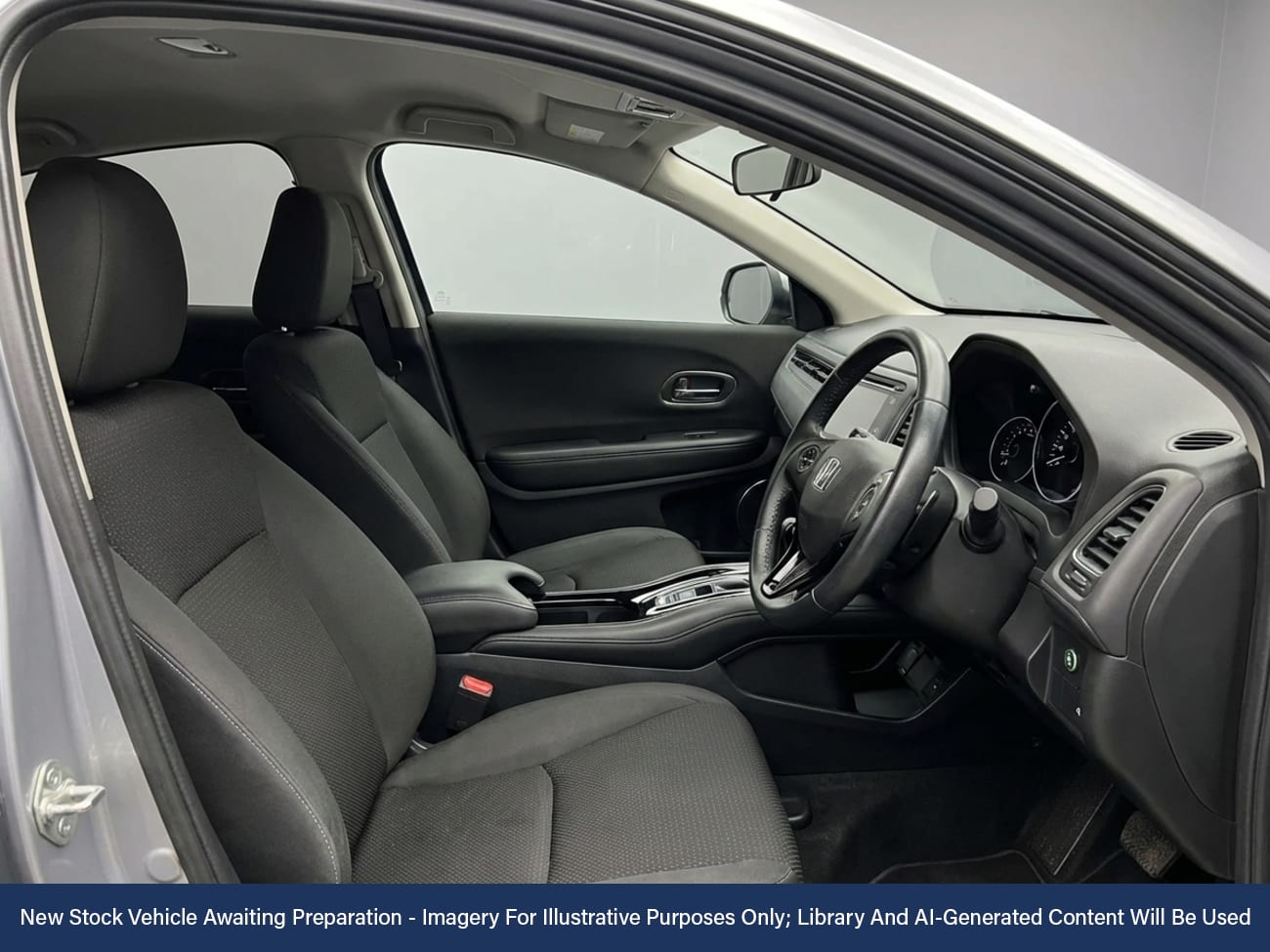 Used Honda HR-V 2020 for sale - 77014003: Photo 3