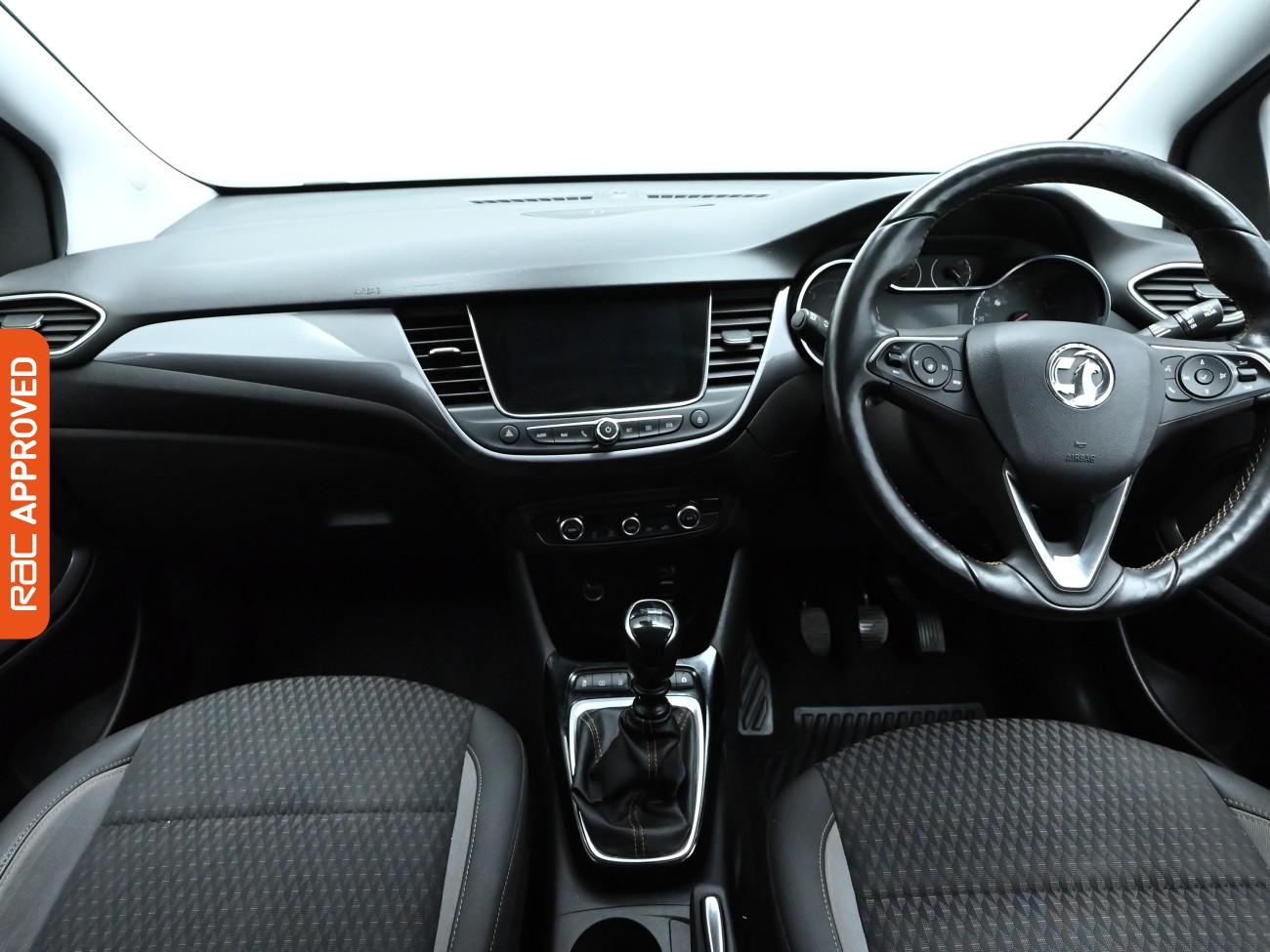 Used Vauxhall Crossland X 2018 for sale - 76142208: Photo 2