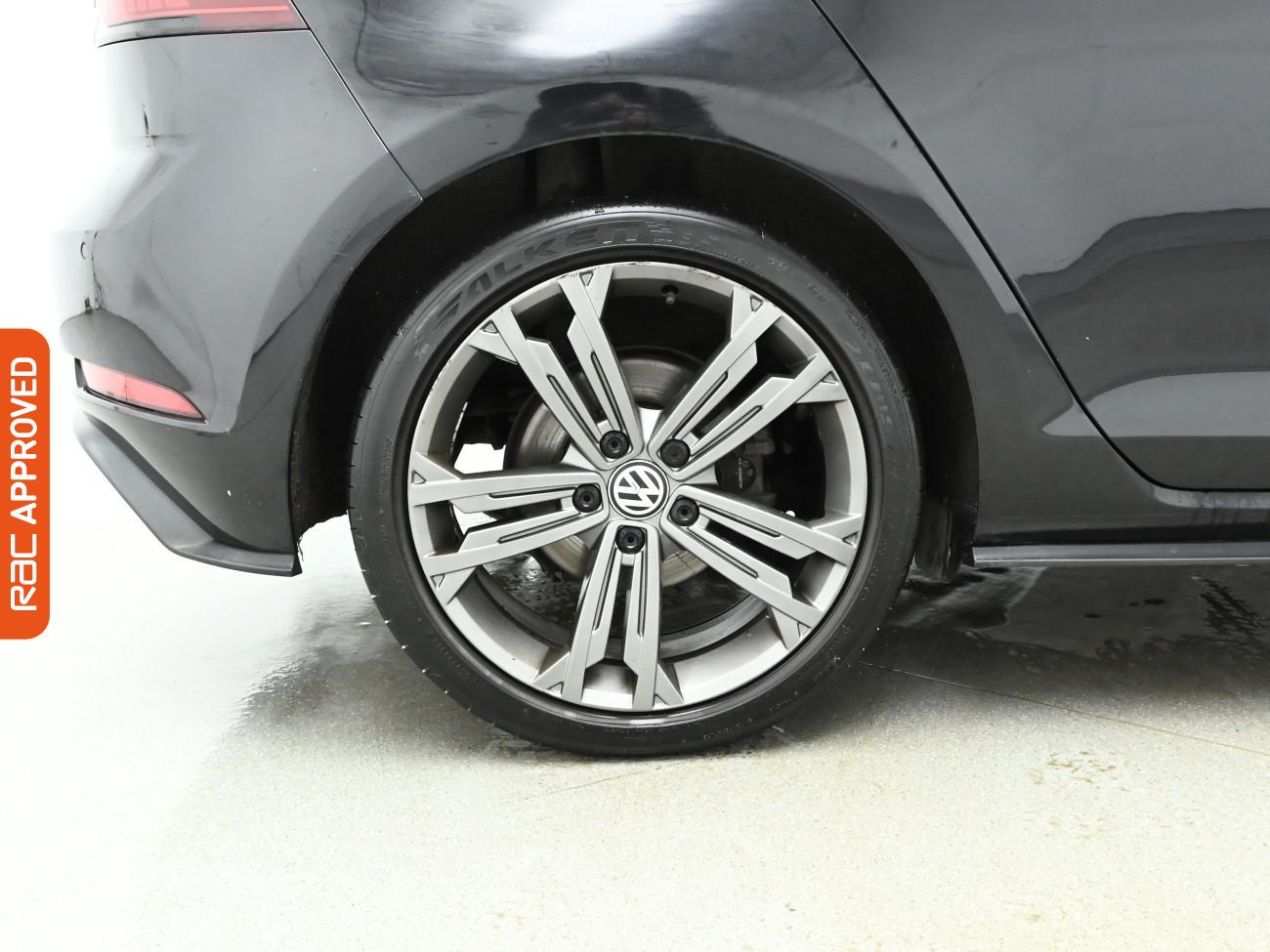 Used Volkswagen Golf 2017 for sale - 77703466: Photo 27