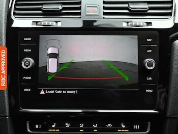 Used Volkswagen Golf 2017 for sale - 77703466: Photo