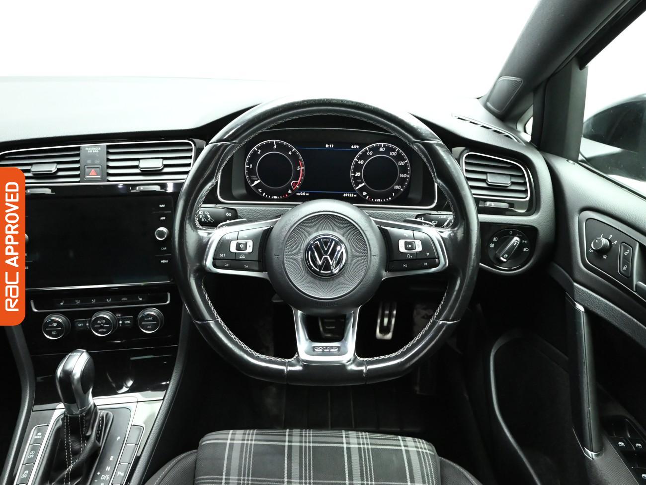Used Volkswagen Golf 2017 for sale - 77703466: Photo 9