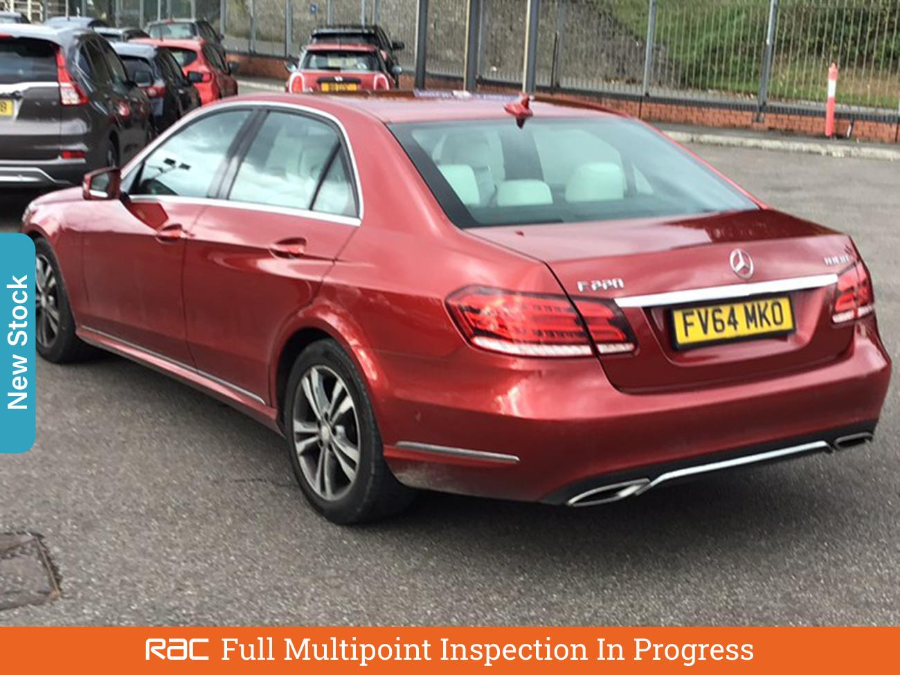 Used Mercedes-Benz E Class 2015 for sale - 76364708: Photo 2