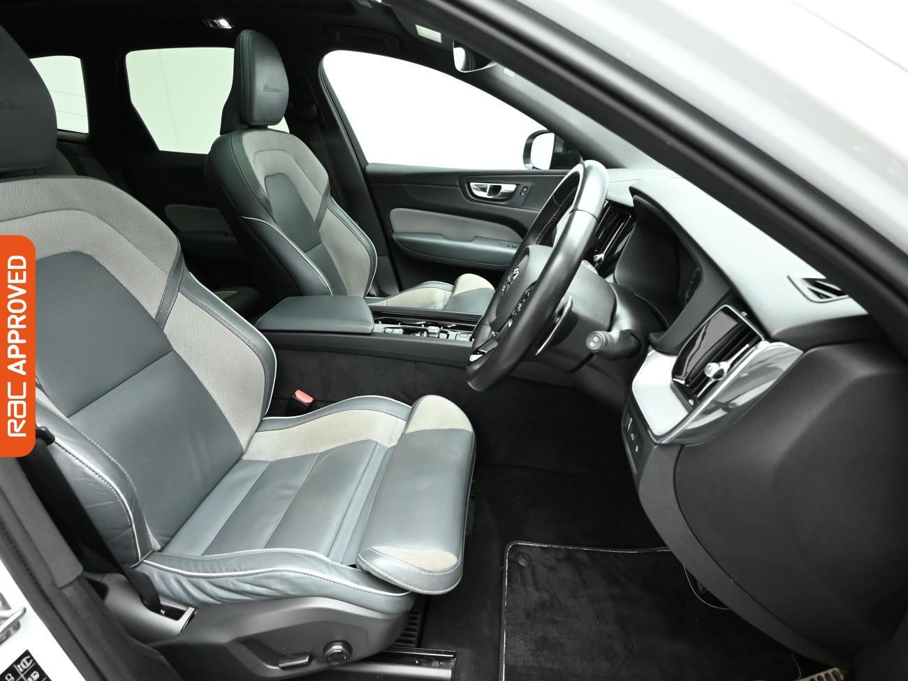 Used Volvo XC60 2020 for sale - 77399668: Photo 13