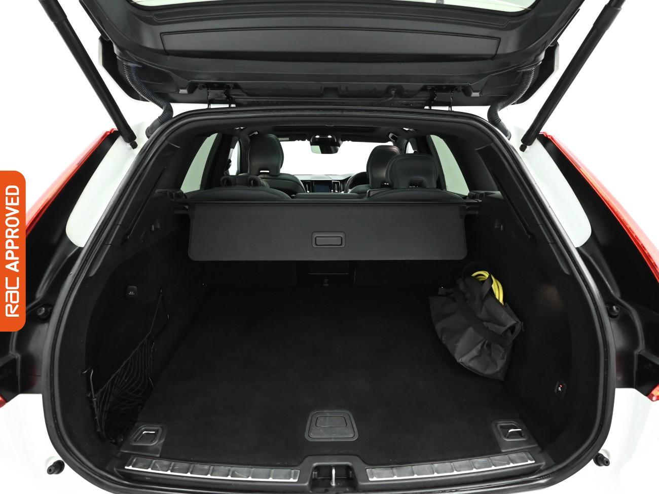 Used Volvo XC60 2020 for sale - 77399668: Photo 29