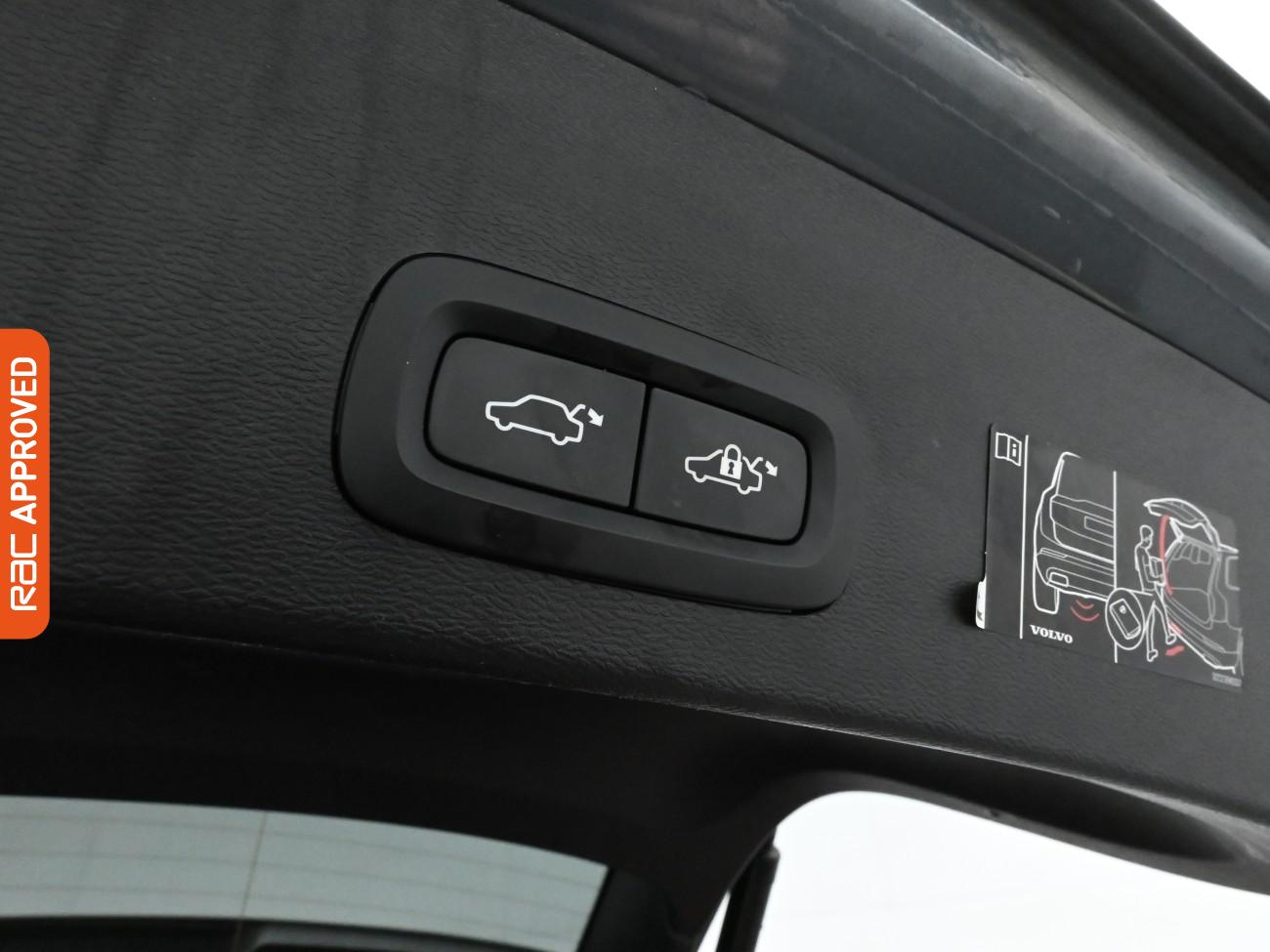 Used Volvo XC40 2020 for sale - 78055903: Photo 15