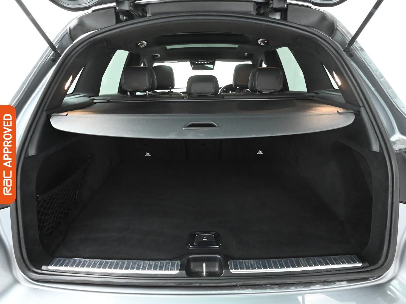 Used Mercedes-Benz GLC 2019 for sale - 77557439: Photo 28