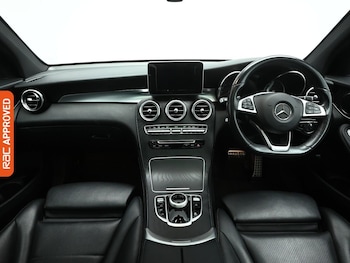 Used Mercedes-Benz GLC 2019 for sale - 77557439: Photo