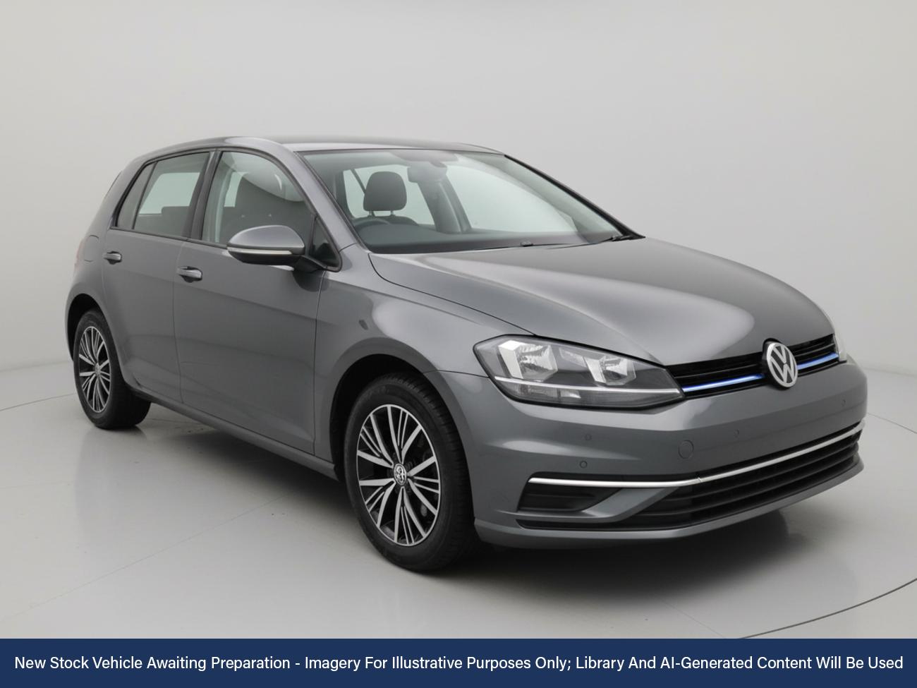 Used Volkswagen Golf 2017 for sale - 76553445: Photo 1