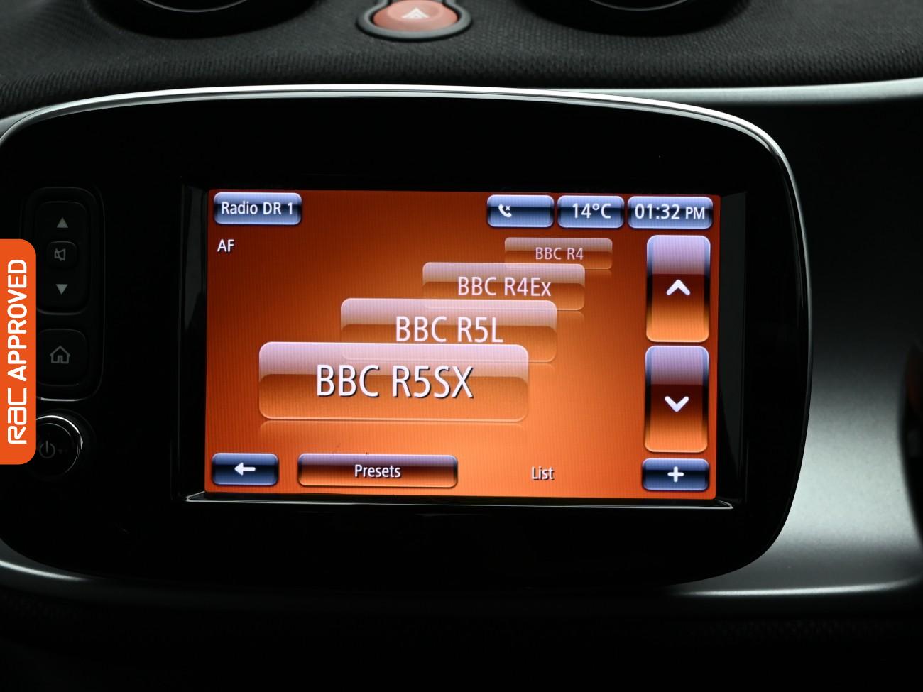 Used smart fortwo 2017 for sale - 77257658: Photo 14