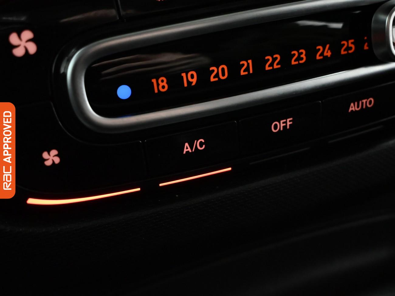 Used smart fortwo 2017 for sale - 77257658: Photo 17